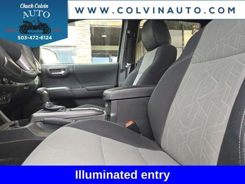 Used 2023 Toyota Tacoma TRD Off-Road image 10