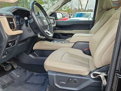 Used 2024 Ford Expedition Max Limited image 14