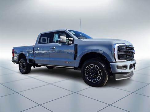 New 2026 Ford F250 Platinum image 2