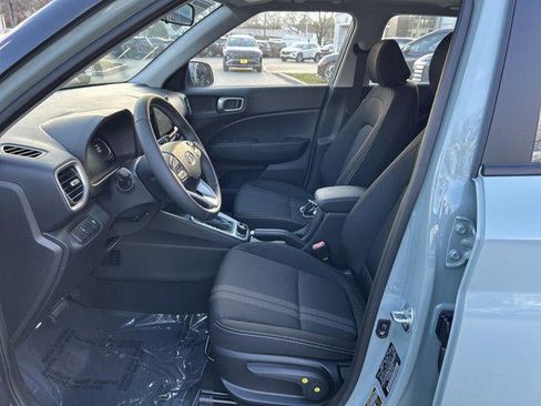 New 2026 Hyundai Venue SEL image 41