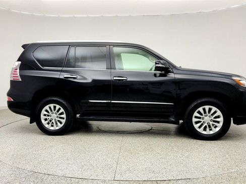 Used 2015 Lexus GX 460 w/ Premium Package AWD/4WD image 4