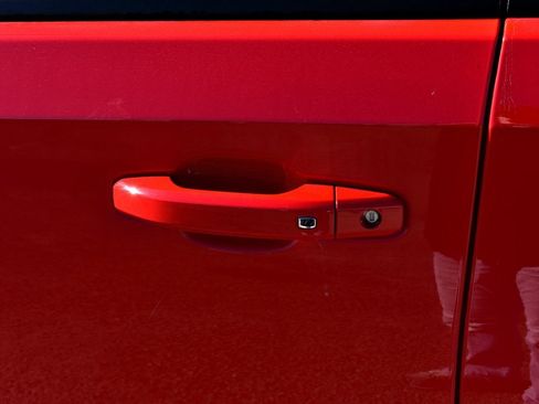 Used 2024 GMC Sierra 1500 Elevation image 14