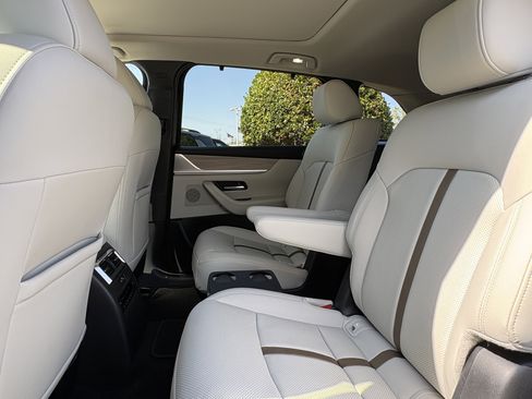 Used 2024 MAZDA CX-90 3.3 Turbo w/ Premium Plus Pkg image 10