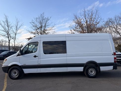 Used 2013 Mercedes-Benz Sprinter 2500 image 5