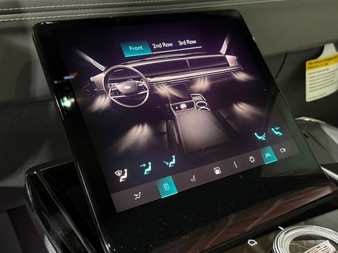 New 2026 Cadillac Escalade IQ Luxury 1 w/ LPO, Floor Liner Package image 31