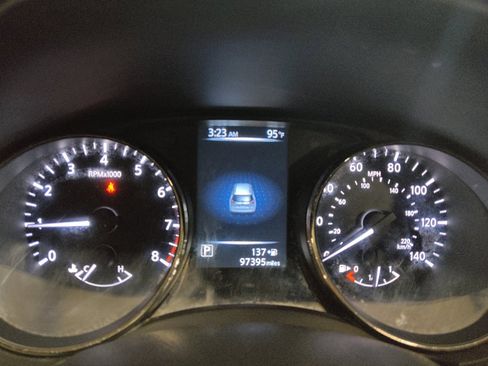 Used 2017 Nissan Rogue S FWD image 23