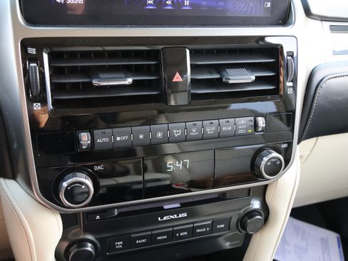 Used 2023 Lexus GX 460 Premium w/ Premium Package AWD/4WD image 26
