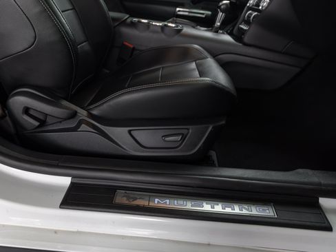 Used 2020 Ford Mustang GT Premium RWD image 55