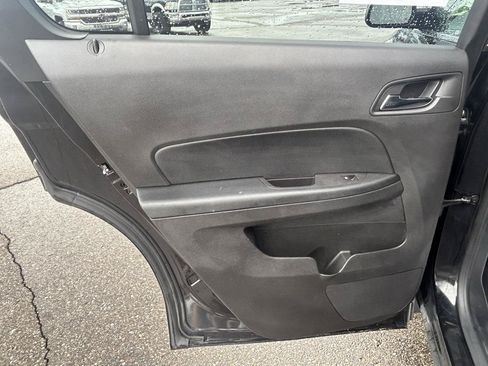 Used 2017 Chevrolet Equinox LT w/ Convenience Package FWD image 13