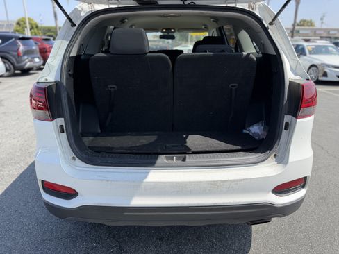 Used 2020 Kia Sorento L FWD image 8