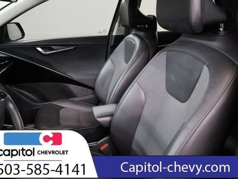 Used 2023 Kia Niro Wind FWD image 12