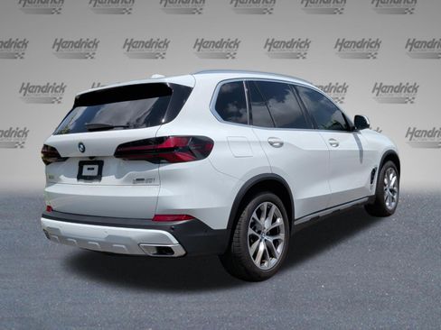 Used 2024 BMW X5 xDrive40i w/ Premium Package AWD/4WD image 7
