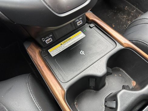 Certified 2021 Honda CR-V Touring image 30