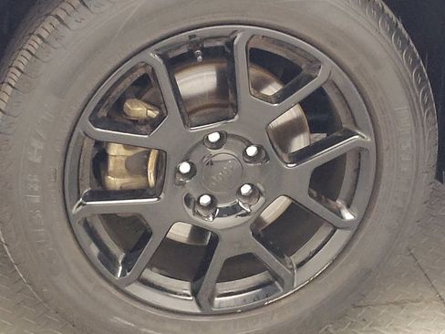 Used 2020 Jeep Renegade Altitude FWD image 31