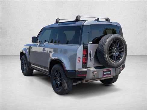 Used 2022 Land Rover Defender 90 X-Dynamic S AWD/4WD image 8