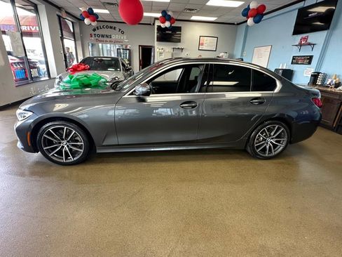 Used 2020 BMW 330i Sedan w/ Convenience Package image 12