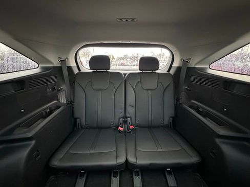 Used 2022 Kia Sorento S w/ Panoramic Sunroof Package image 36