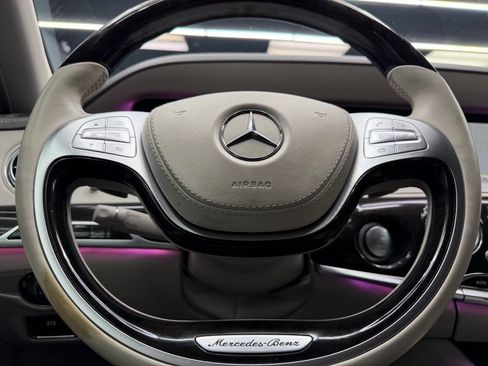 Used 2016 Mercedes-Benz S 550 Sedan image 23