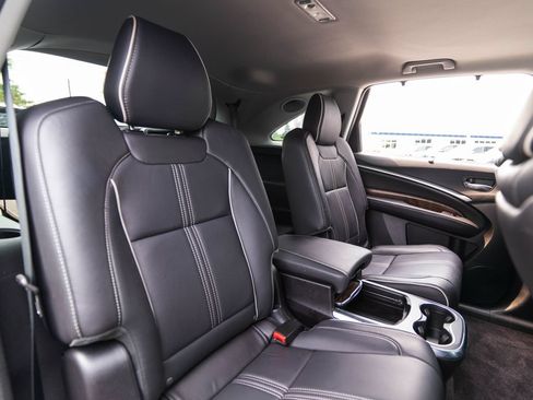 Certified 2017 Acura MDX SH-AWD w/ Advance Package image 45
