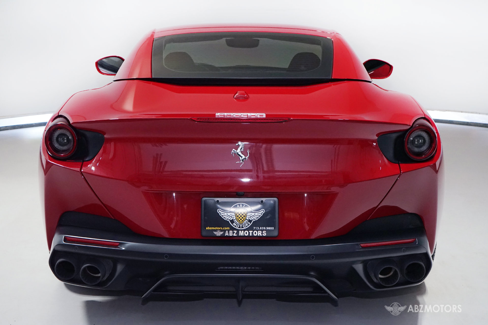 Used 2019 Ferrari Portofino RWD image 7