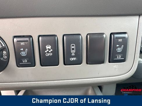 Used 2019 Nissan Frontier SV AWD/4WD image 25