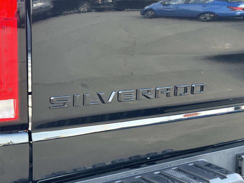 Used 2025 Chevrolet Silverado 2500 LTZ w/ Trail Boss Package image 28