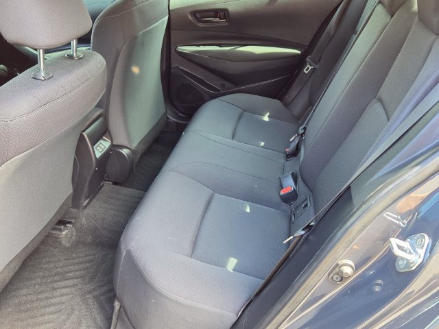 Used 2025 Toyota Corolla LE FWD image 12