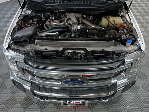 Used 2020 Ford F250 XLT w/ XLT Premium Package AWD/4WD image 52