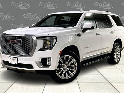 Certified 2024 GMC Yukon Denali w/ Max Trailering Package image 3