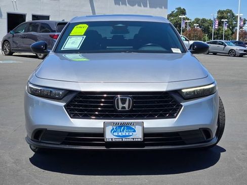 Used 2023 Honda Accord Sport image 2