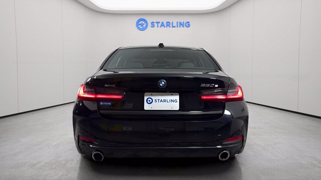 Used 2024 BMW 330e xDrive AWD/4WD image 5