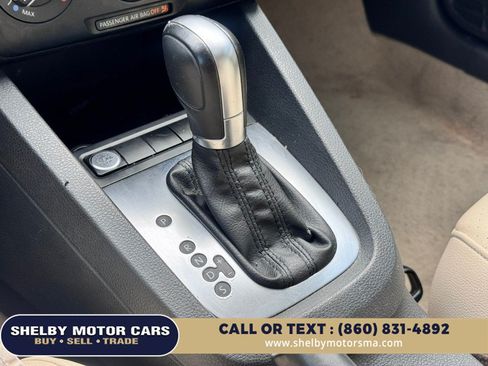 Used 2014 Volkswagen Jetta SE FWD image 12