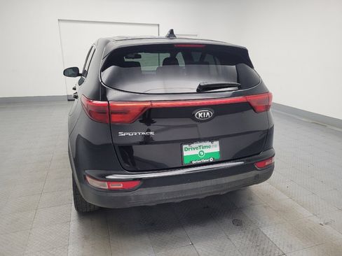 Used 2017 Kia Sportage LX image 6
