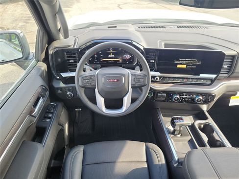 New 2026 GMC Sierra 1500 SLT w/ SLT Premium Plus Package image 11