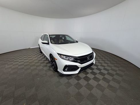 Used 2017 Honda Civic Sport image 24