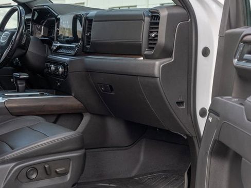 Used 2022 GMC Sierra 1500 SLT w/ SLT Convenience Package image 20