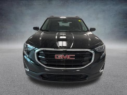 Used 2020 GMC Terrain SLE w/ Driver Convenience Package AWD/4WD image 3