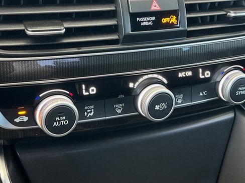 Used 2020 Honda Accord Sport image 26