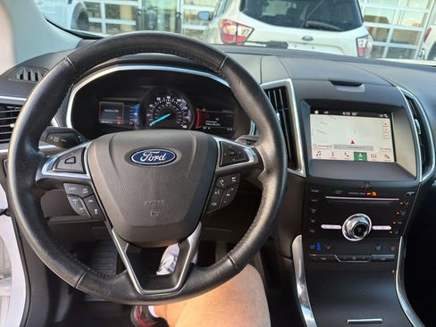 Used 2019 Ford Edge Titanium w/ Equipment Group 301A FWD image 15