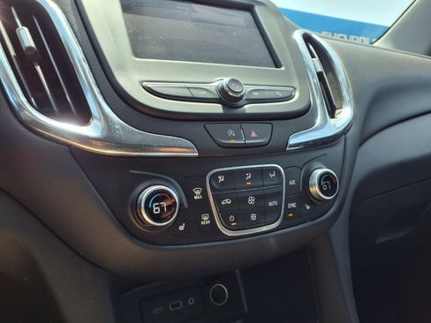 Used 2024 Chevrolet Equinox LT w/ LPO, Floor Liner Package FWD image 6