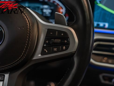 Used 2022 BMW X6 xDrive40i w/ Executive Package image 34