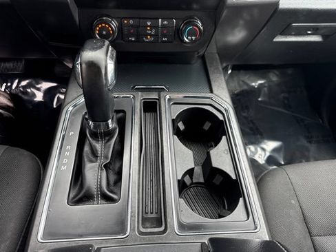 Used 2019 Ford F150 XLT w/ Equipment Group 302A Luxury AWD/4WD image 13