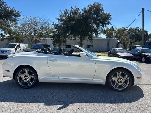 Used 2004 Lexus SC 430 Convertible image 5