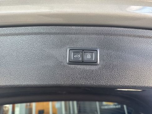 Used 2024 Audi Q5 2.0T Premium Plus image 15