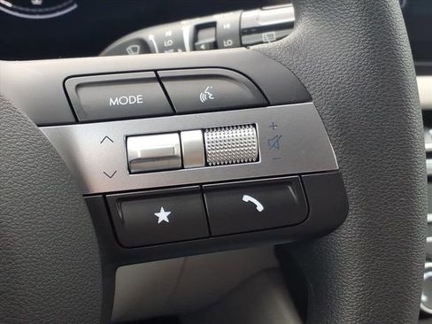 New 2026 Hyundai Tucson SE image 23