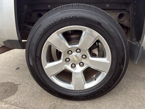 Used 2016 Chevrolet Silverado 1500 LT w/ LT Convenience Package RWD image 19