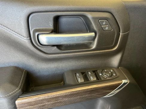 Used 2021 Chevrolet Silverado 1500 RST w/ Z71 Off-Road Package image 11