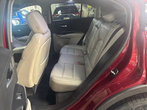 Used 2019 Cadillac XT4 Premium Luxury AWD/4WD image 27
