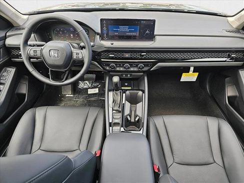 New 2025 Honda Accord EX-L image 10