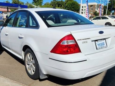 Used 2007 Ford Five Hundred SEL FWD image 3